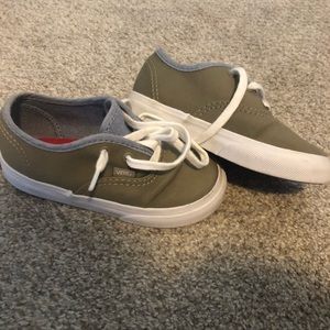 Toddler 7.5 worn once vans